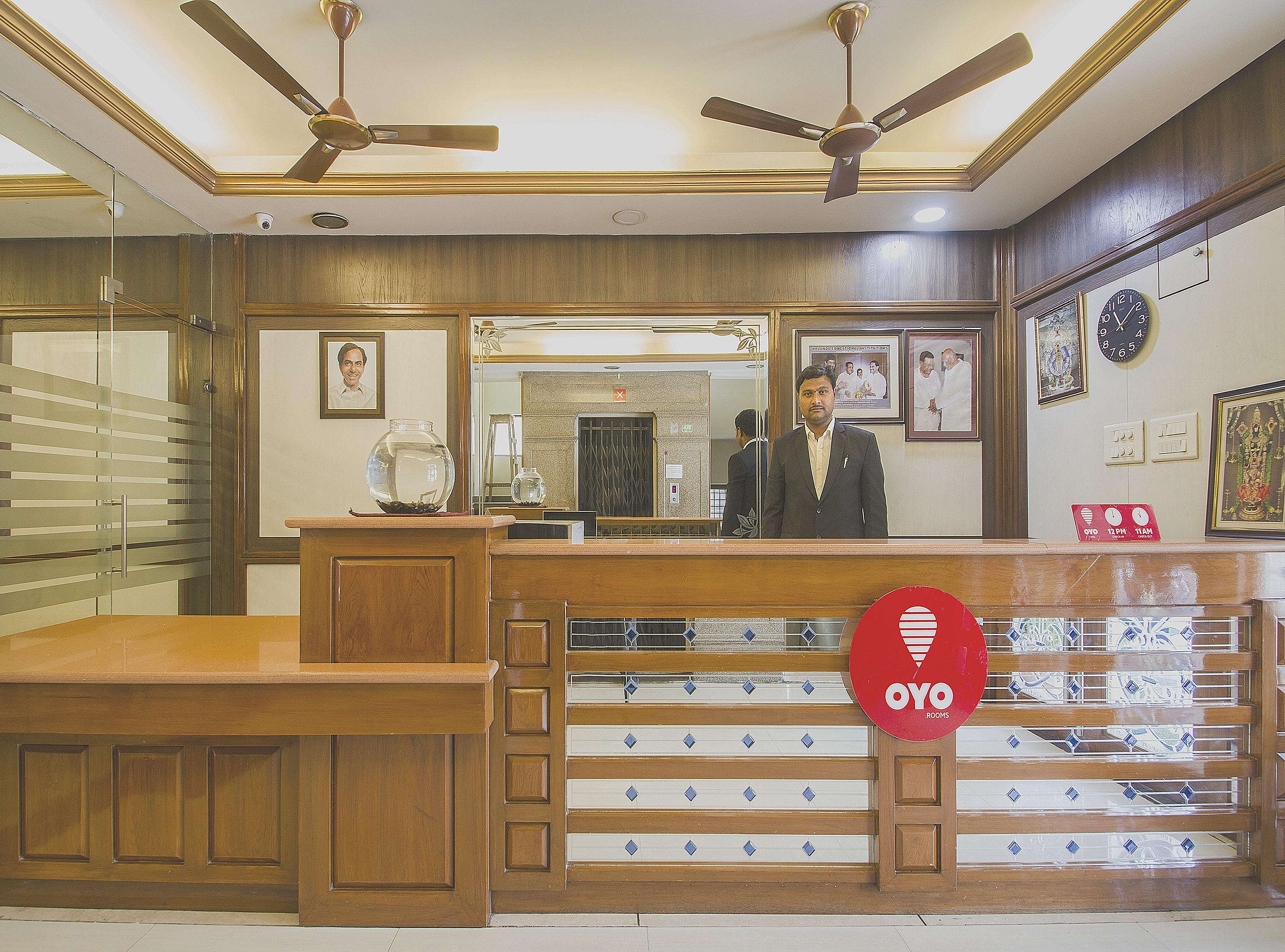 Hotel O Surya Residency Hyderabad Eksteriør billede