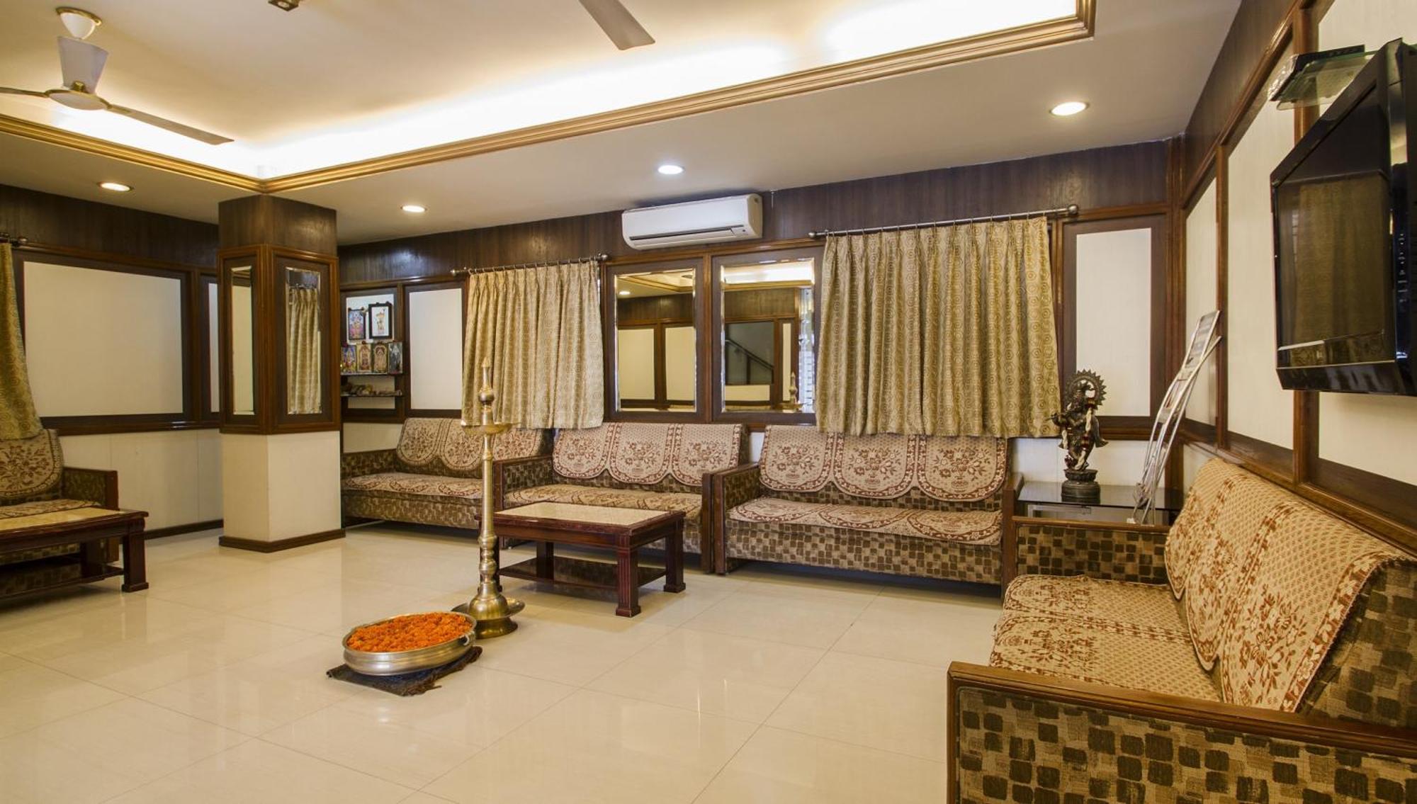 Hotel O Surya Residency Hyderabad Eksteriør billede