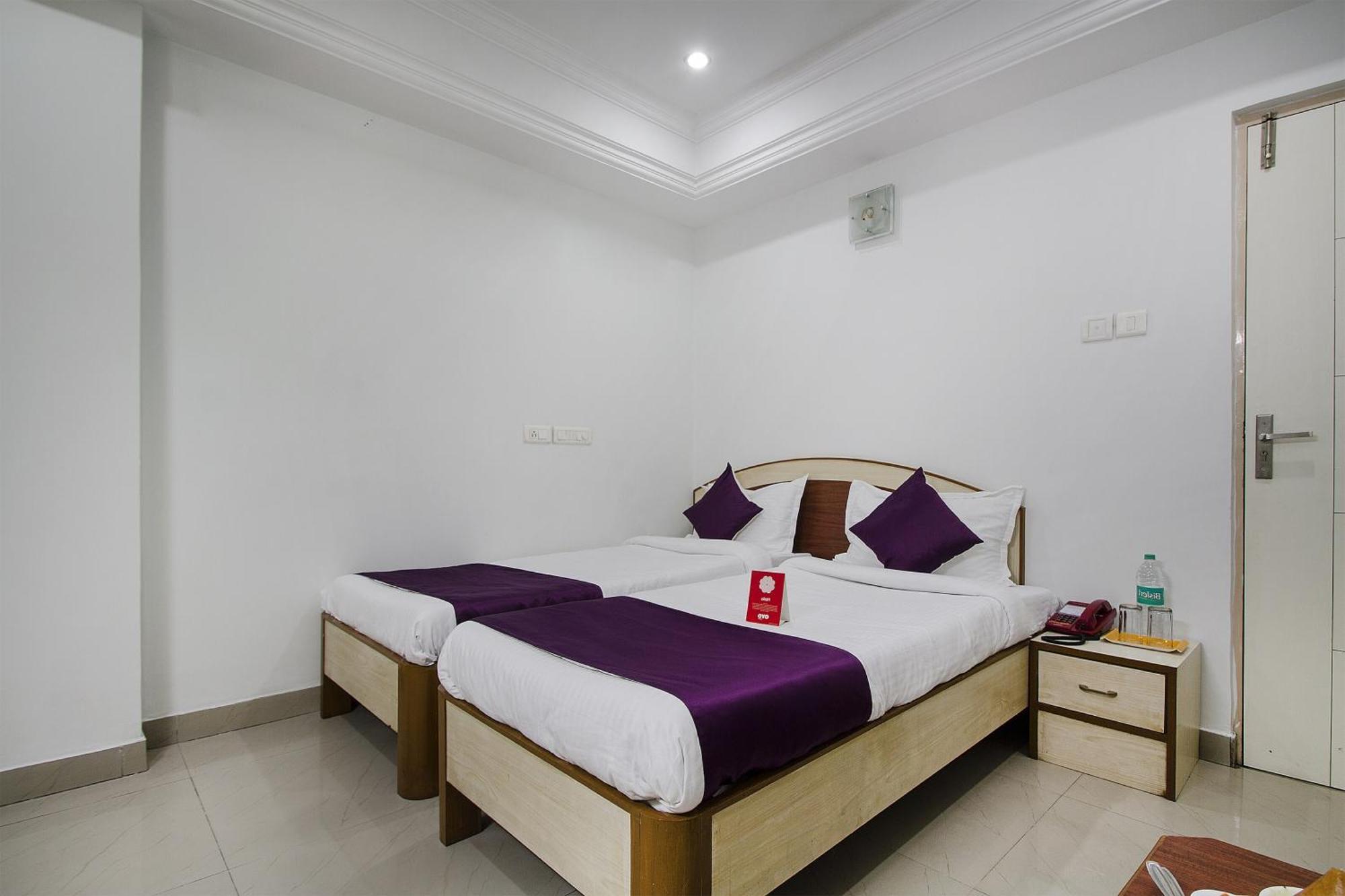 Hotel O Surya Residency Hyderabad Eksteriør billede