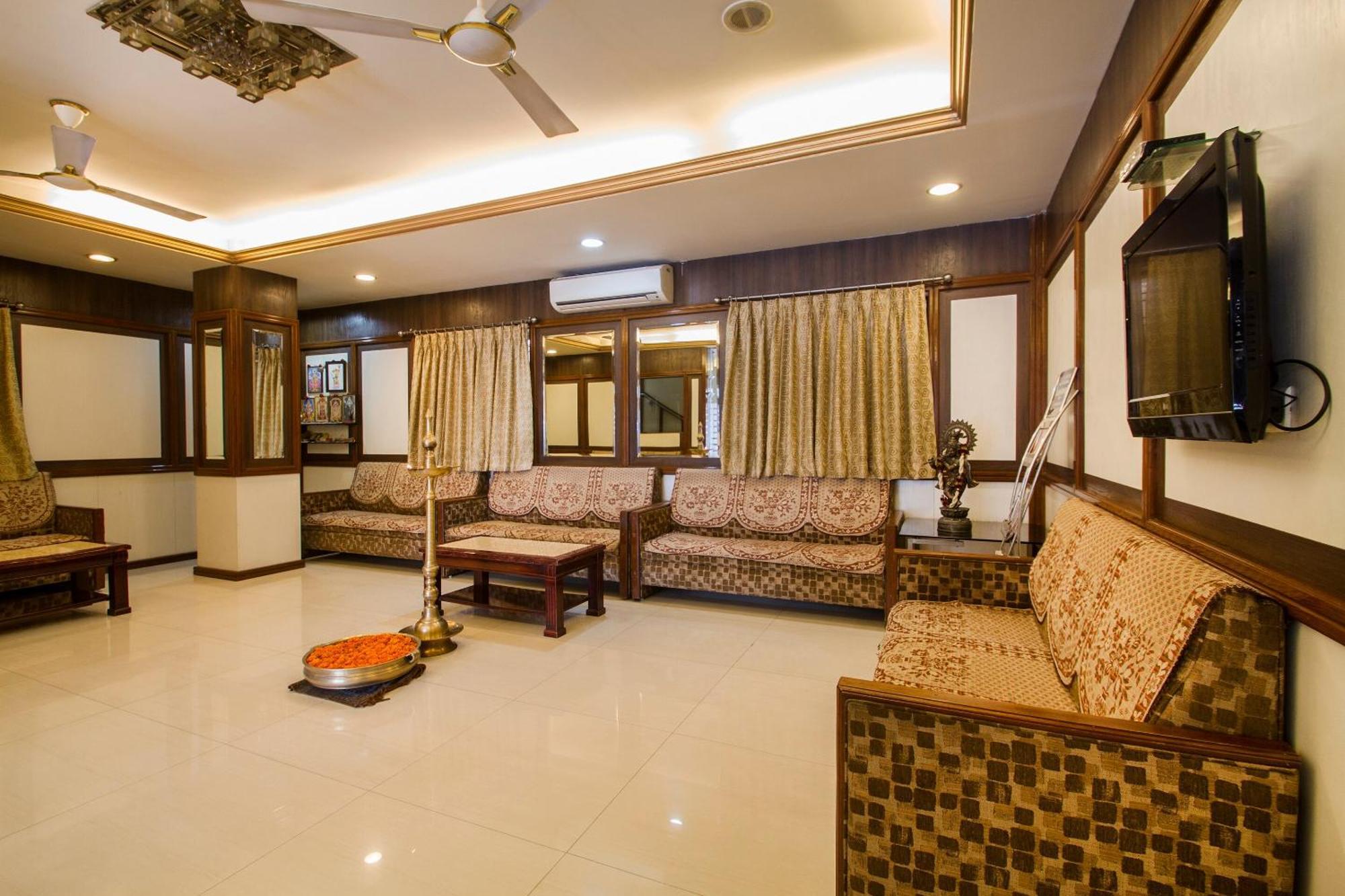 Hotel O Surya Residency Hyderabad Eksteriør billede