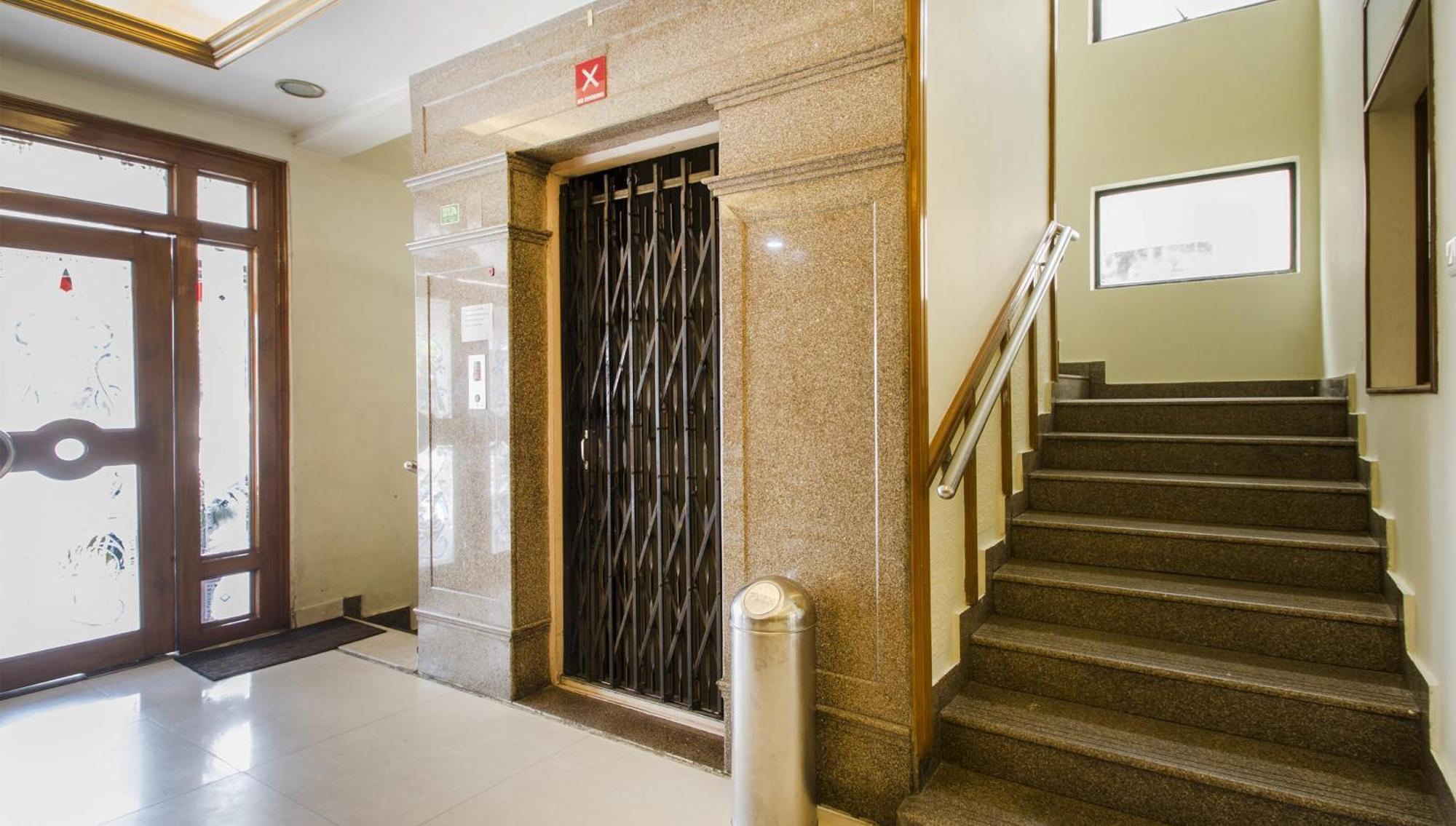 Hotel O Surya Residency Hyderabad Eksteriør billede