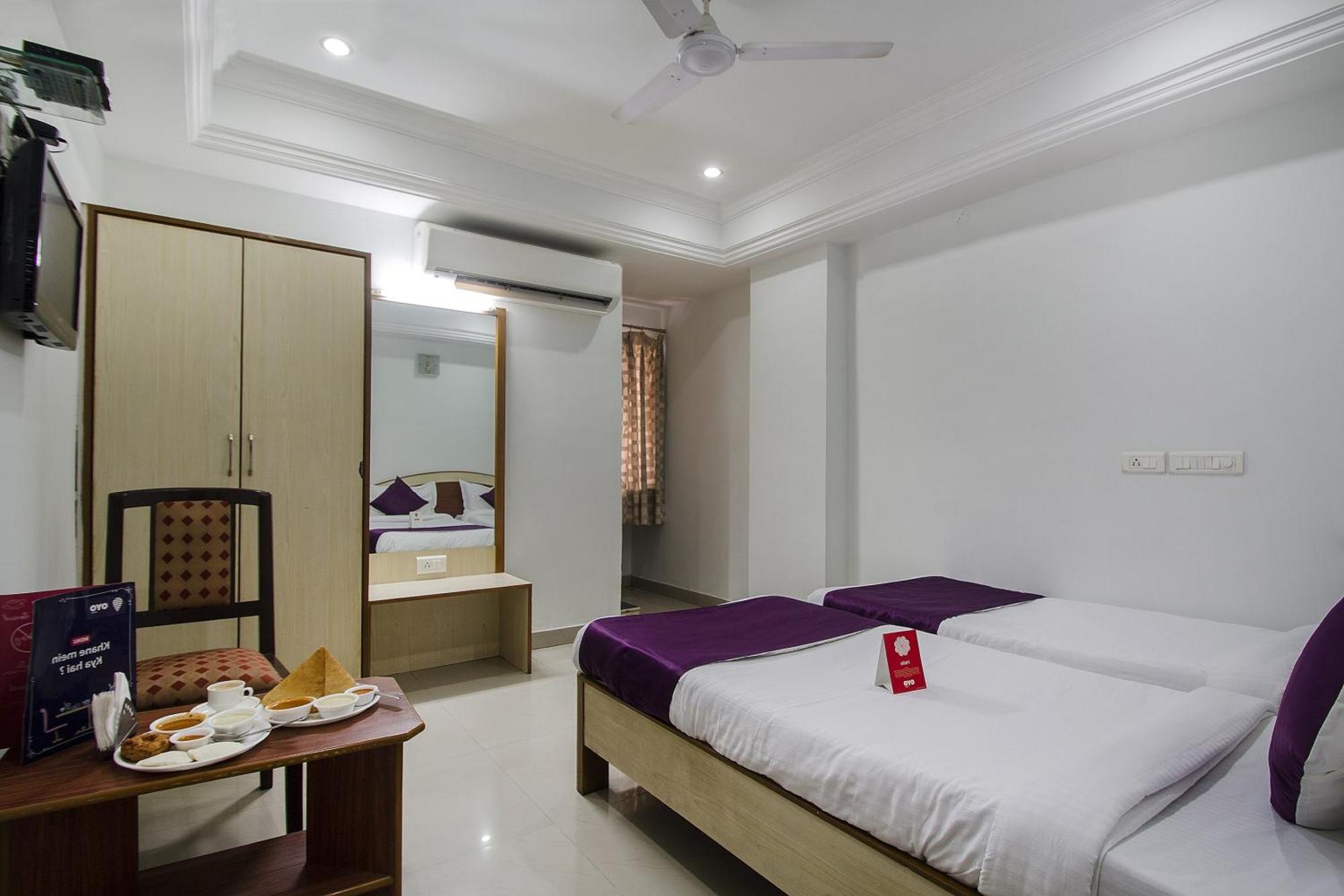 Hotel O Surya Residency Hyderabad Eksteriør billede