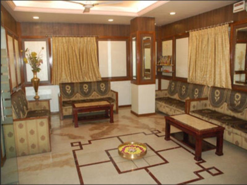 Hotel O Surya Residency Hyderabad Eksteriør billede