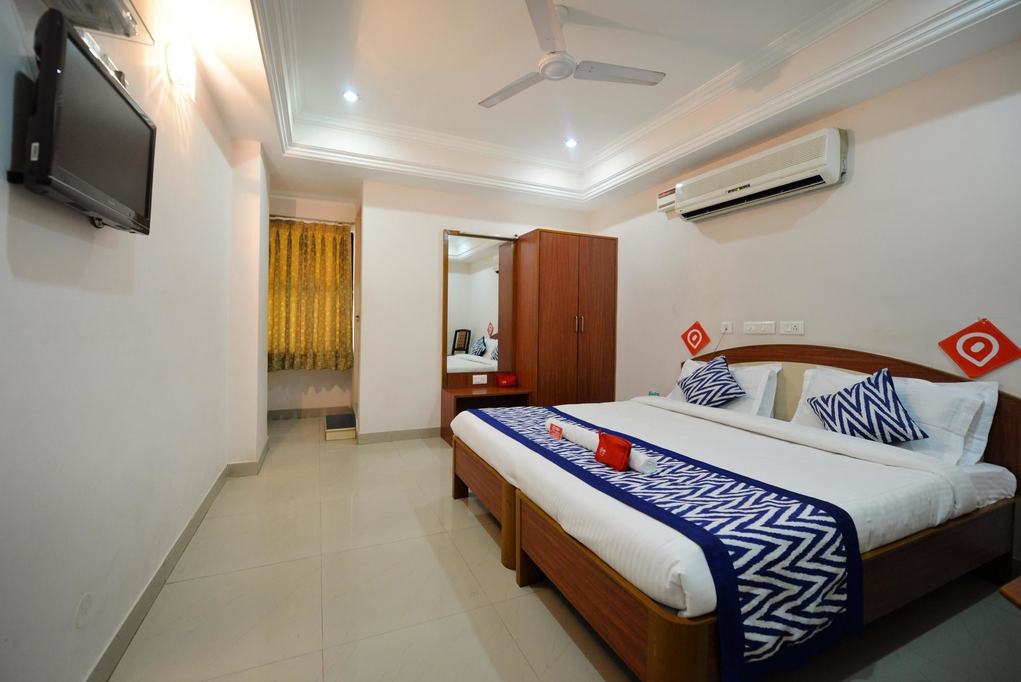 Hotel O Surya Residency Hyderabad Eksteriør billede
